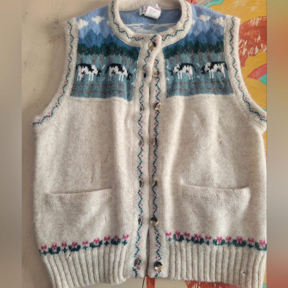 Vintage Orvis cow distressed vest